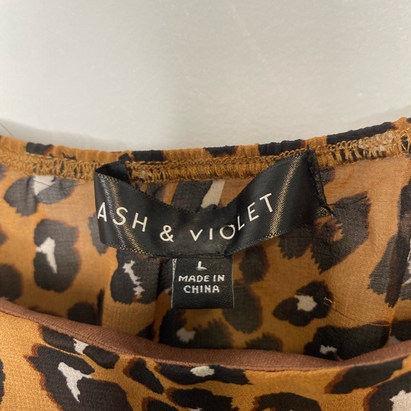 Ash & Violet Leopard Print Spaghetti Strap Crop Top Chic - Picture 4 of 5